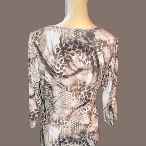 JM collection snake print design 3/4 sleeved top - Picture 5 of 8